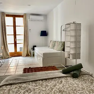 https://acogedor-apartamento-con-vistas-a-plaza-forum.catalonia-hotels.com